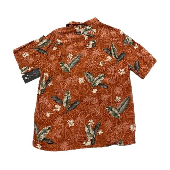 Paradise Collection Button-Up Shirt - Picture 2 of 3